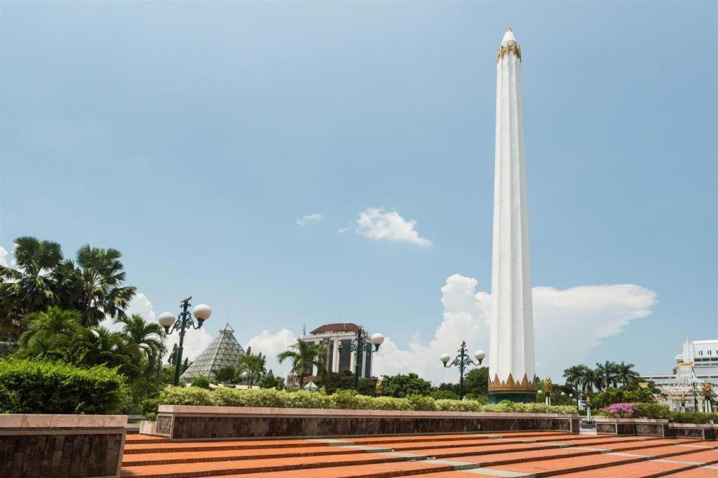 סוראבאיה Jawa 22 Hotel And Residence מראה חיצוני תמונה